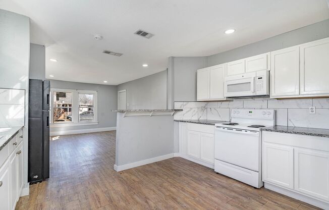Spacious 4-Bedroom Home in Prime Dallas Location Near Transit, Schools & Downtown Access