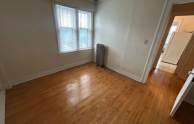 1 bed, 1 bath, $1,195, Unit 60