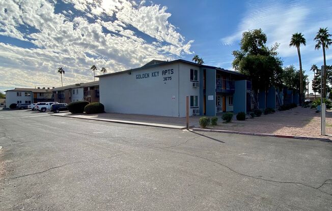 2 beds, 2 baths, 883 sqft, $1,299, Unit 126