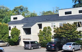 Heather Ridge, 2 Bedrooms, 1 Bathroom Apartments for Rent!