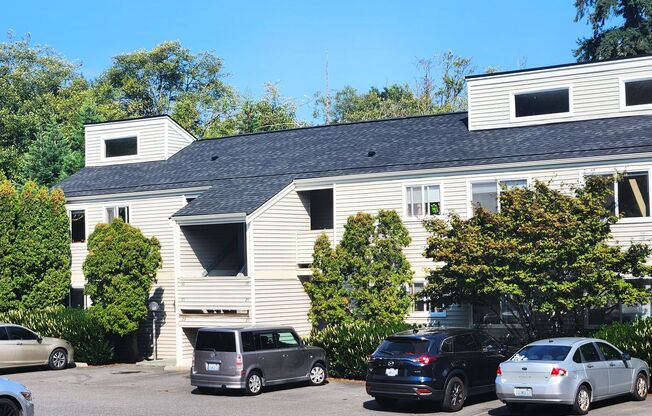 Heather Ridge, 2 Bedrooms, 1 Bathroom Apartments for Rent!