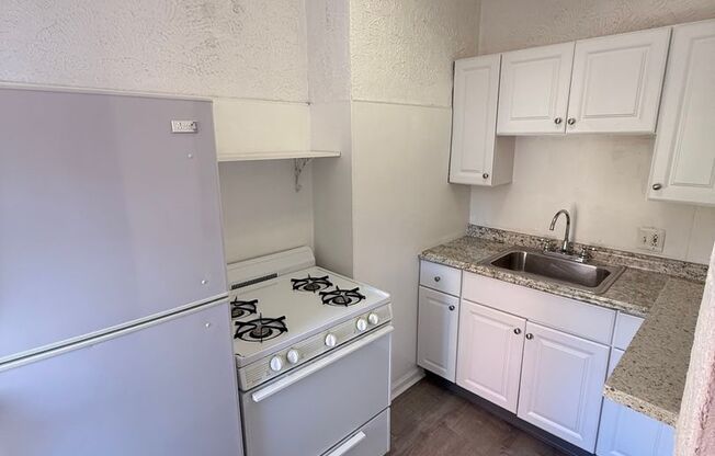 Rittenhouse Apartments
