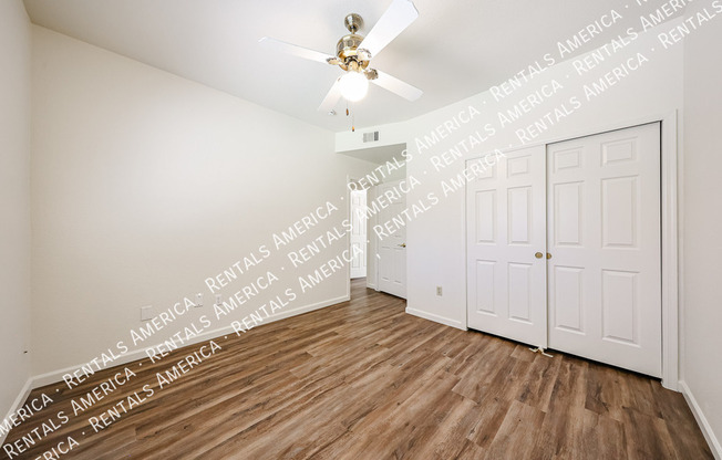 4150 W KENT DR