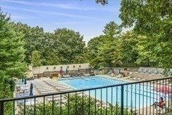 2 beds, 2 baths, 1,300 sqft, $4,800, Unit 321