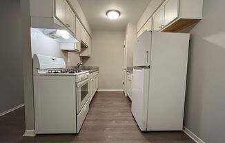 College Manor Apartments