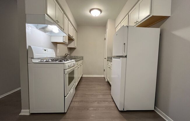 College Manor Apartments