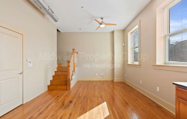 2 beds, 1 bath, 761 sqft, $1,250, Unit 116