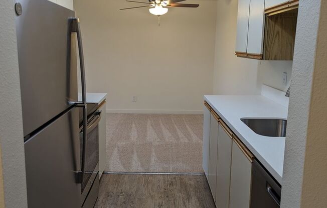 2 beds, 1 bath, 810 sqft, $1,995, Unit C303