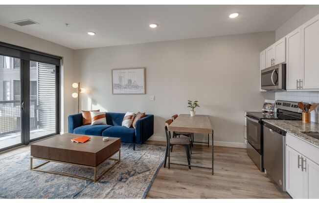1 bed, 1 bath, 530 sqft, $1,399