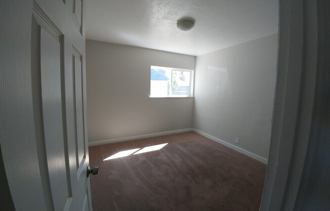 2 Bedroom 1 Bath- House