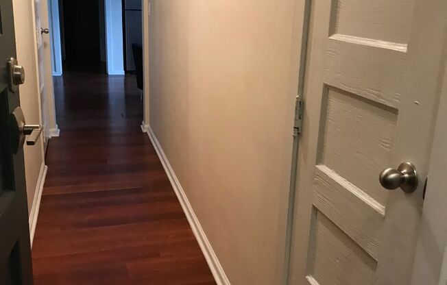 1 bed, 1 bath, 520 sqft, $1,075, Unit 112