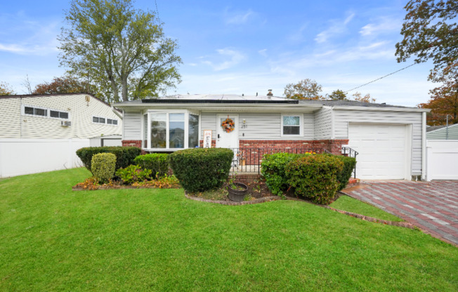 251 WOODS RD