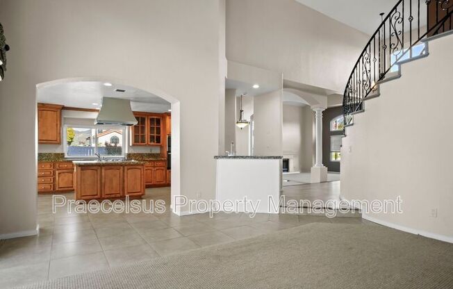 500 ZINFANDEL TERRACE