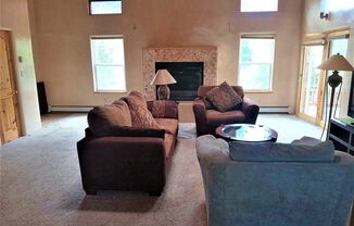 3 beds, 2 baths, $2,550