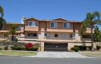 Two bedroom Condo In Chula Vista