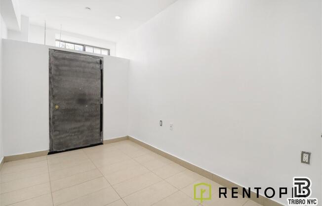 771 LEXINGTON AVE