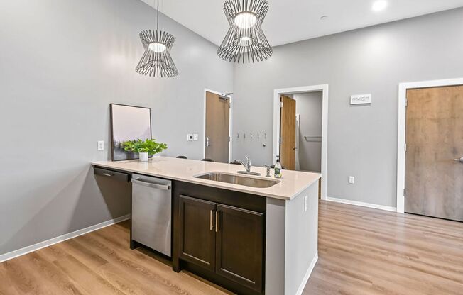 2 beds, 1 bath, 873 sqft, $1,510, Unit 2309
