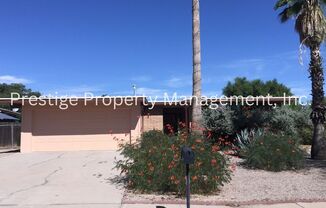 3bd/2ba home tucked away in Northwest Tucson!!