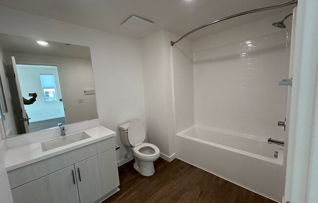 1 bed, 1 bath, 514 sqft, $2,485, Unit 2116-205