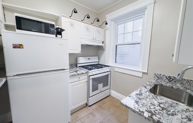 35 Queensberry St