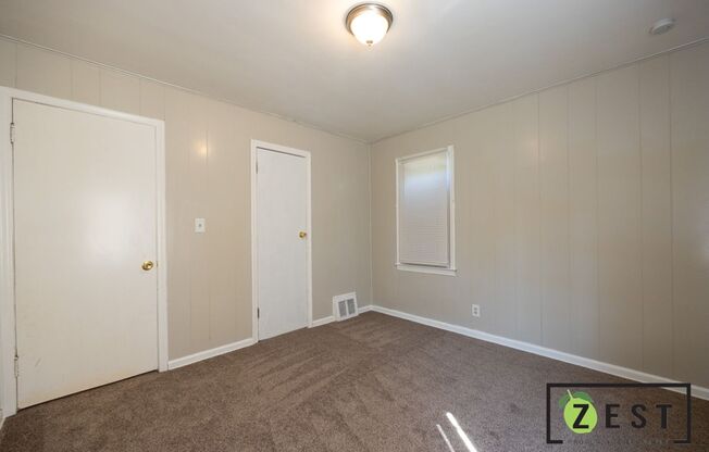 3 beds, 1 bath, $1,150