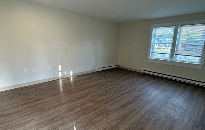 Renovated 1 Bedroom Apartment in Rochester, NH!