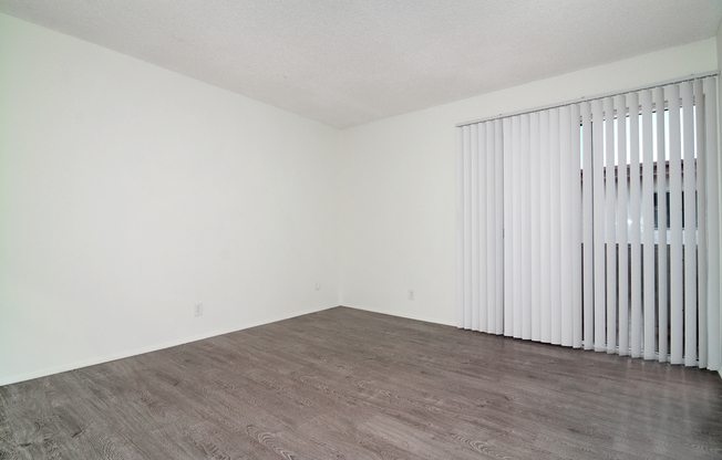 2 beds, 2 baths, 1,066 sqft, $2,850, Unit Unit 109