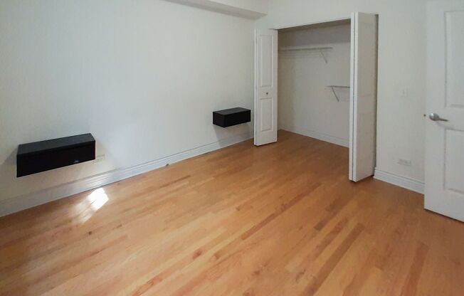 1 bed, 1 bath, 783 sqft, $2,350, Unit 4867-2E