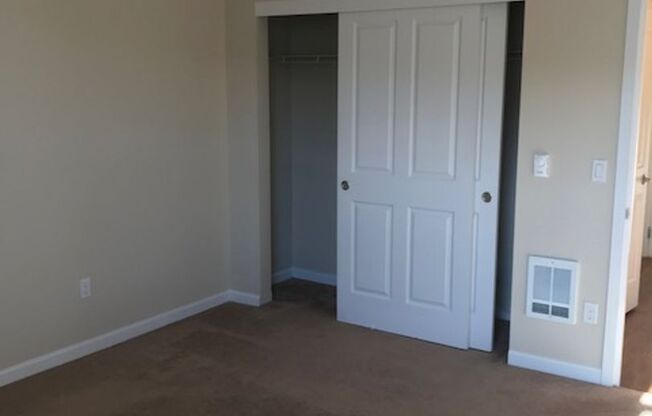 1 bed, 1 bath, 599 sqft, $1,440, Unit 1-111