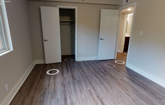 2 beds, 1 bath, $1,050, Unit #16