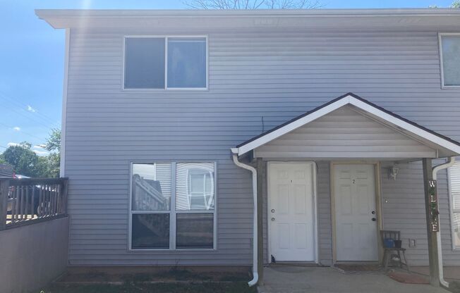 2 Bed/1Bath Two Story Apartment Osage Beach ** UNDER NEW OWNERSHIP**