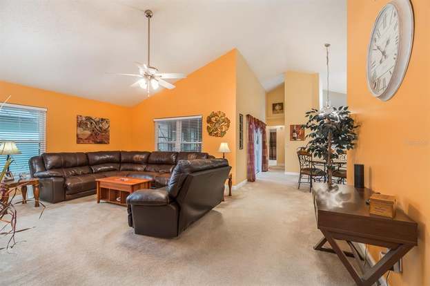 11911 HICKORYNUT DR