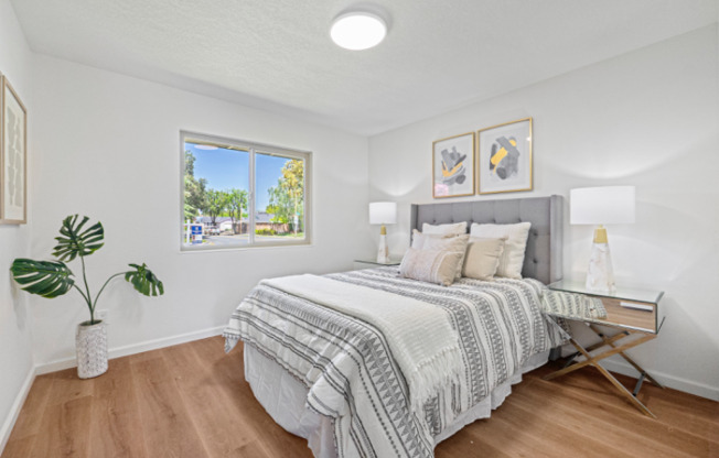 282 COPCO LN