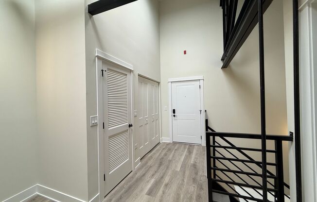 1 bed, 1.5 baths, 689 sqft, $3,395, Unit 209