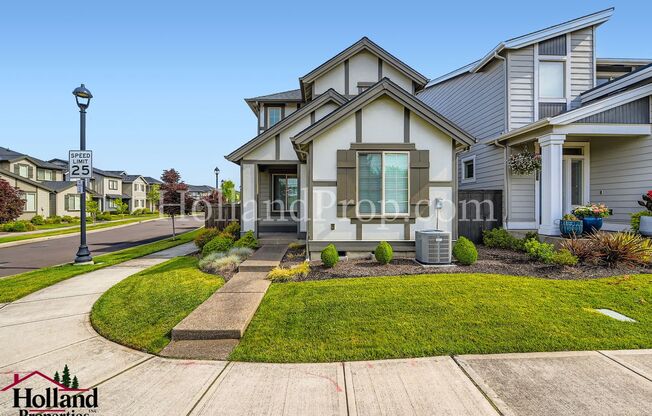 Gorgeous 3-Bed Hillsboro Home with a Fenced Yard!