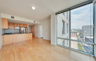 300 Bowie Street #1606