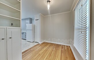 3220 COCKRELL AVE