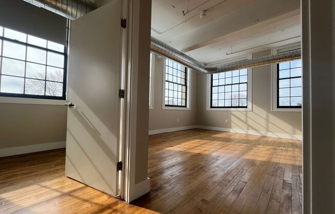 1 bed, 1 bath, 789 sqft, $1,775, Unit UNIT 315