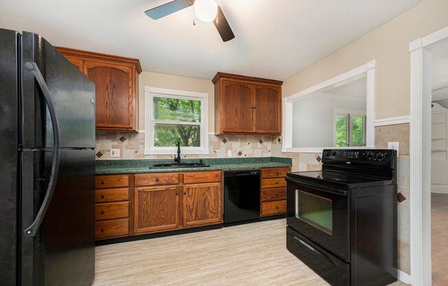 3BR/2BA in Gladstone