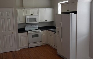 1510 N 17 ST