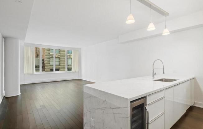 5 FRANKLIN PL
