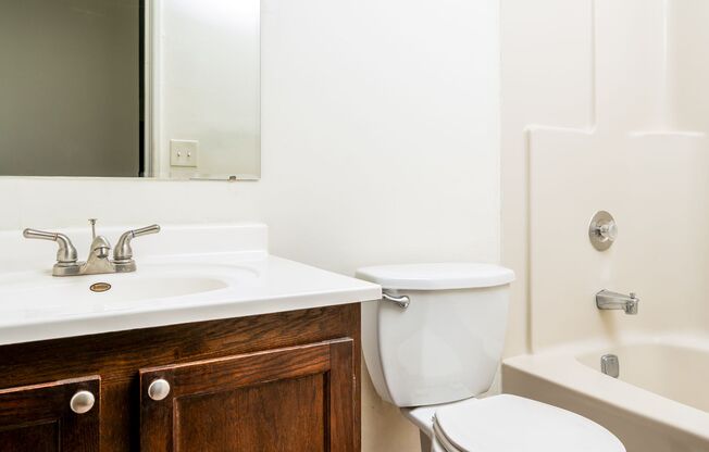 3 beds, 2 baths, 1,224 sqft, $1,895, Unit 223-304