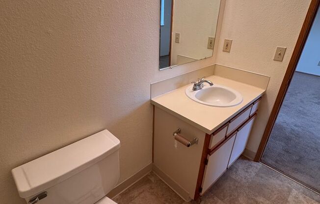 1 bed, 1 bath, 725 sqft, $1,095, Unit 3679F