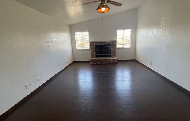 Apple Valley- 3 Bedrooms, 2 Bathrooms, Solar Energy & Heat Pump,