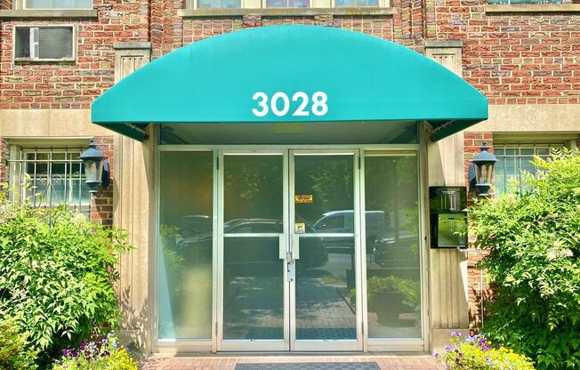 1 bed, 1 bath, $1,995, Unit # 106