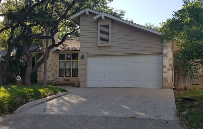 3431 River North