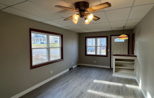 4 Bed 2 Bath in Wausau! Deposit Special : half off deposit with a signed lease!