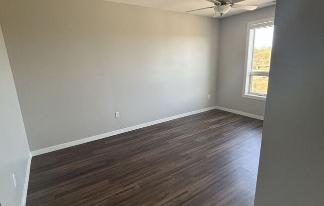 1 bed, 1 bath, 929 sqft, $1,800, Unit 208