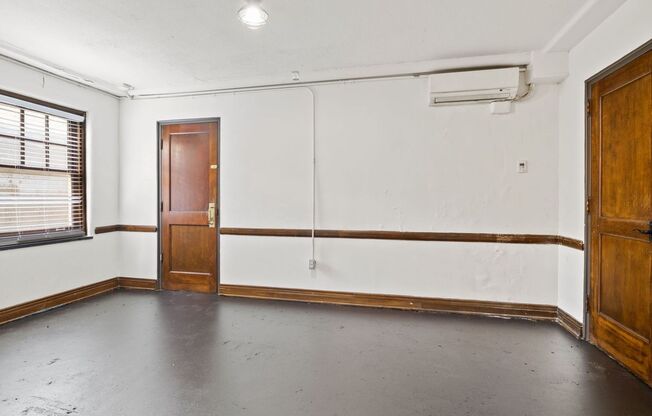 2 beds, 1 bath, 550 sqft, $800, Unit 113