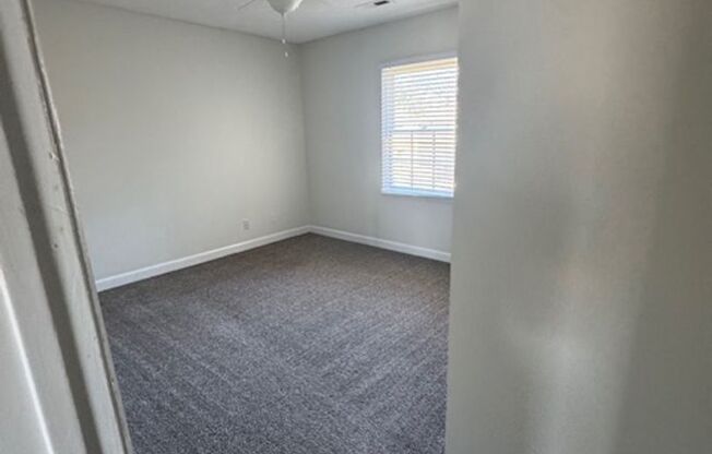 2 beds, 2 baths, 900 sqft, $1,038, Unit 206A